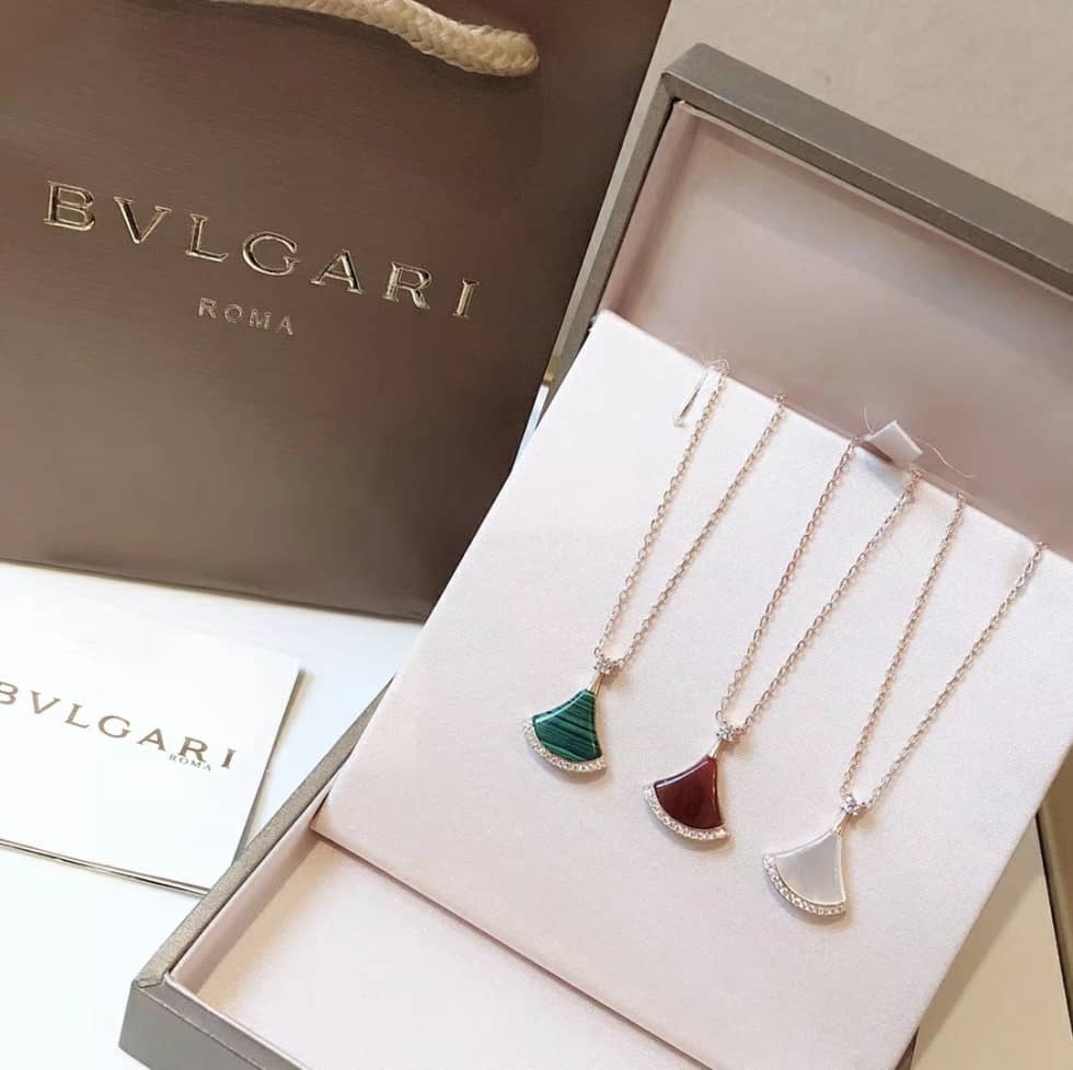 Knockoff Bv1g*ai Logo Necklace
