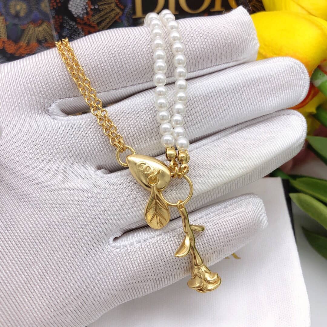 Knockoff Chr1st1an D10r Logo Necklace