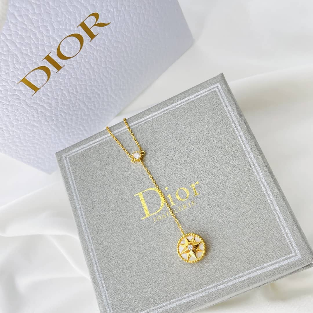 Replica Chr1st1an D10r Necklace