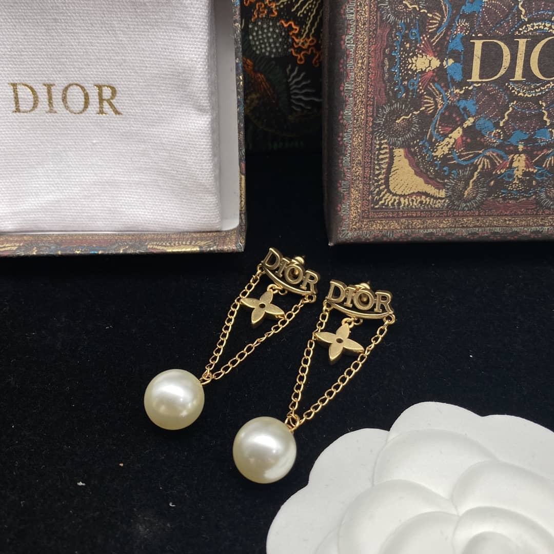 Chr1st1an D10r Earring For Sale
