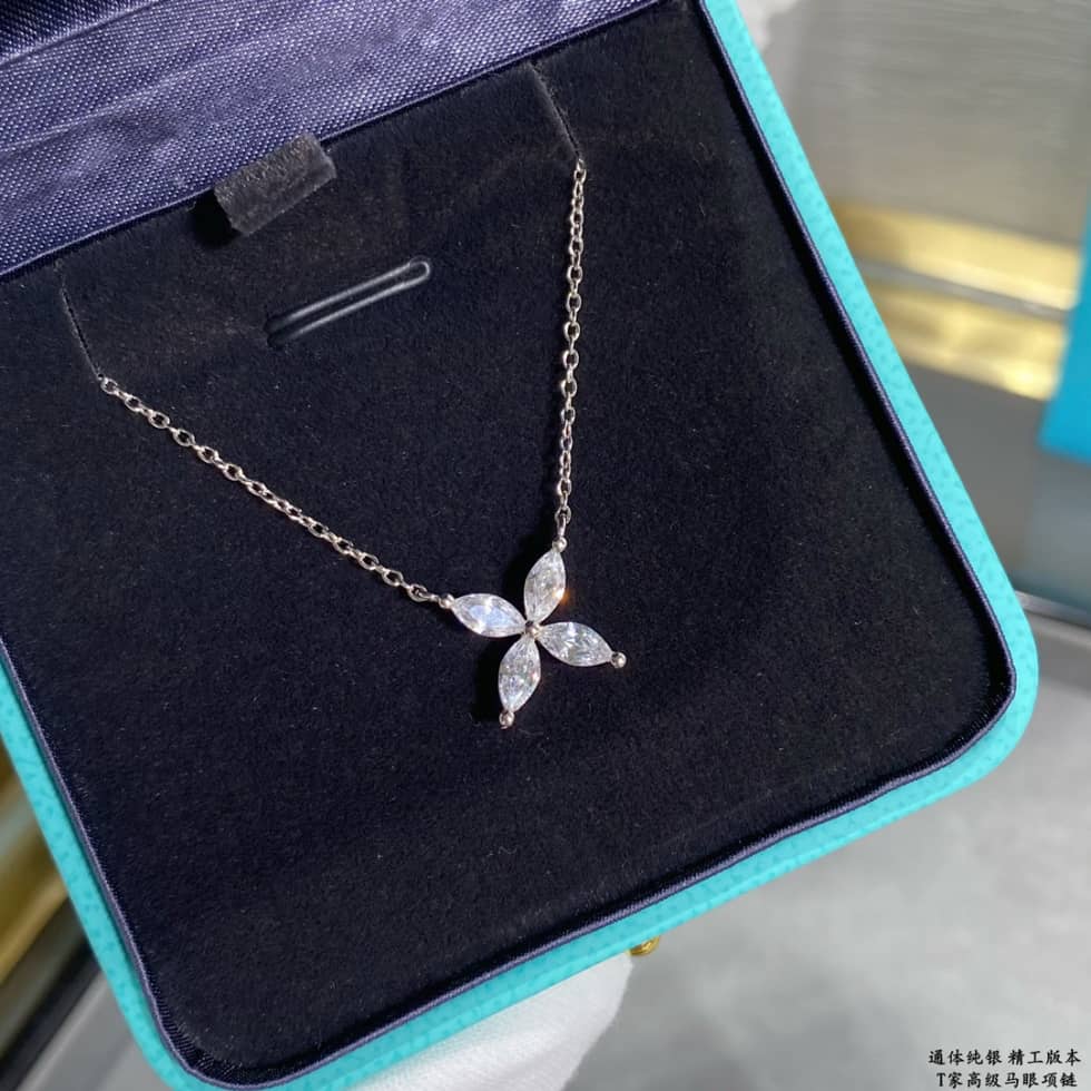 Best T*f*ny Classic Necklace