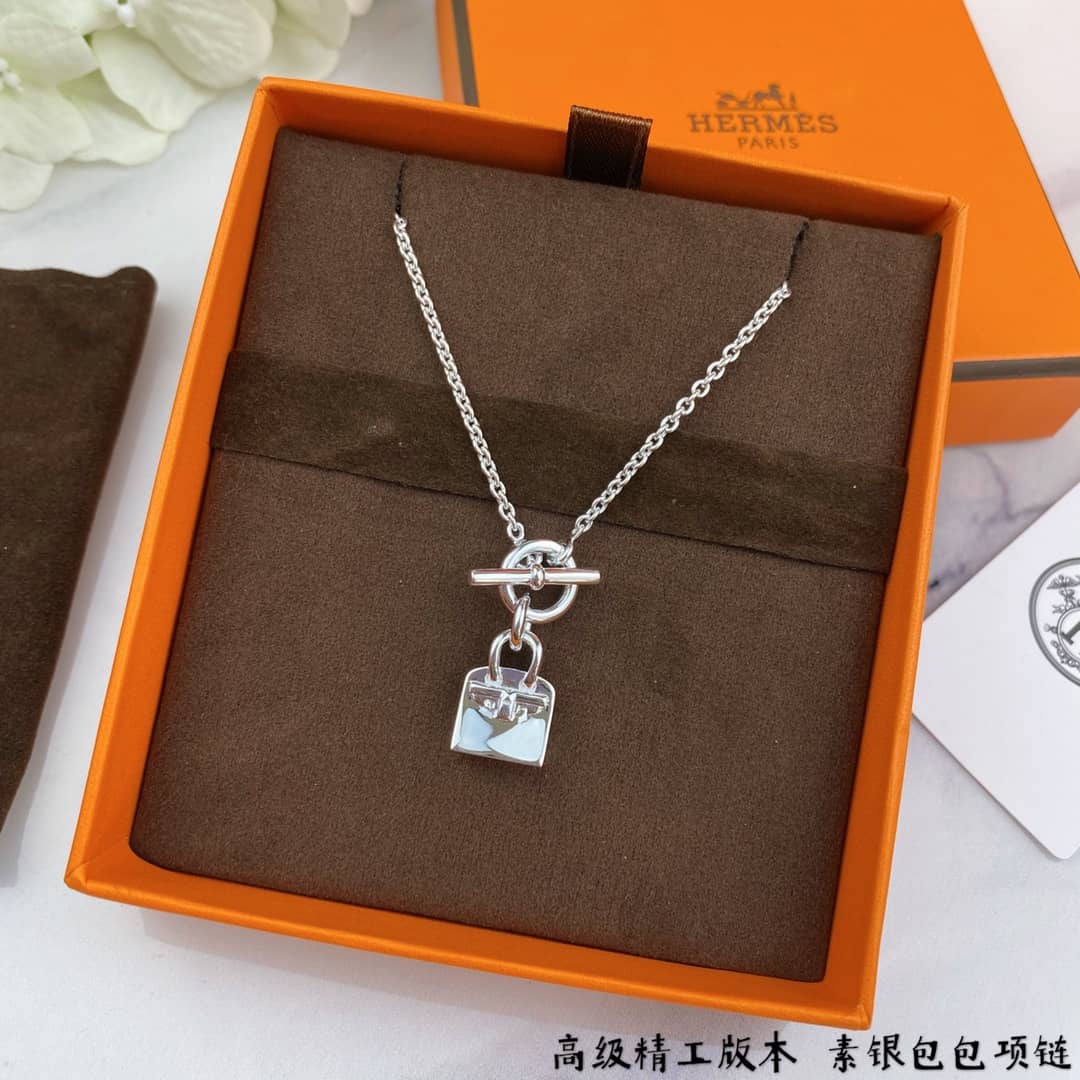 Cheap H**me5 Necklace