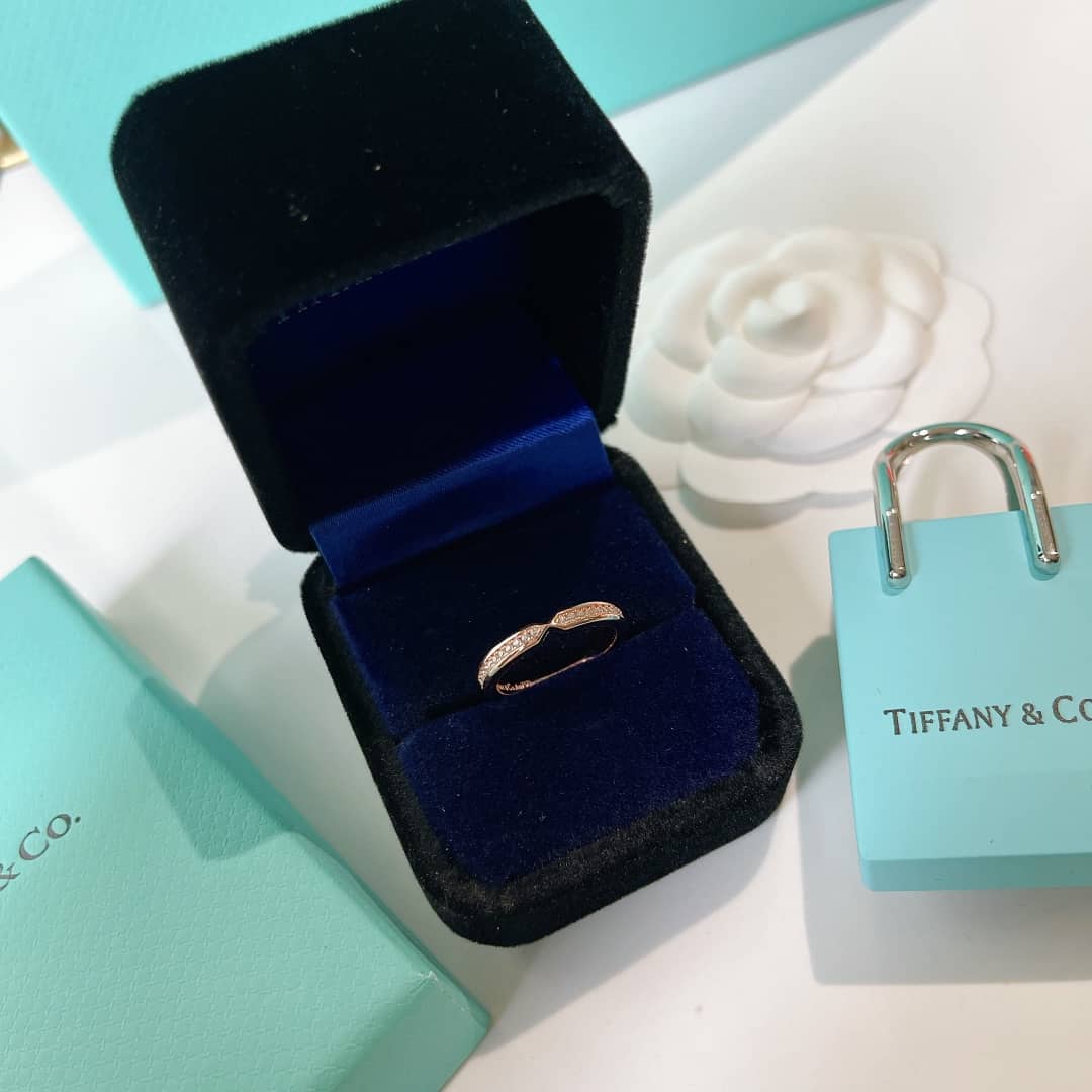 Best T*f*ny Classic Ring