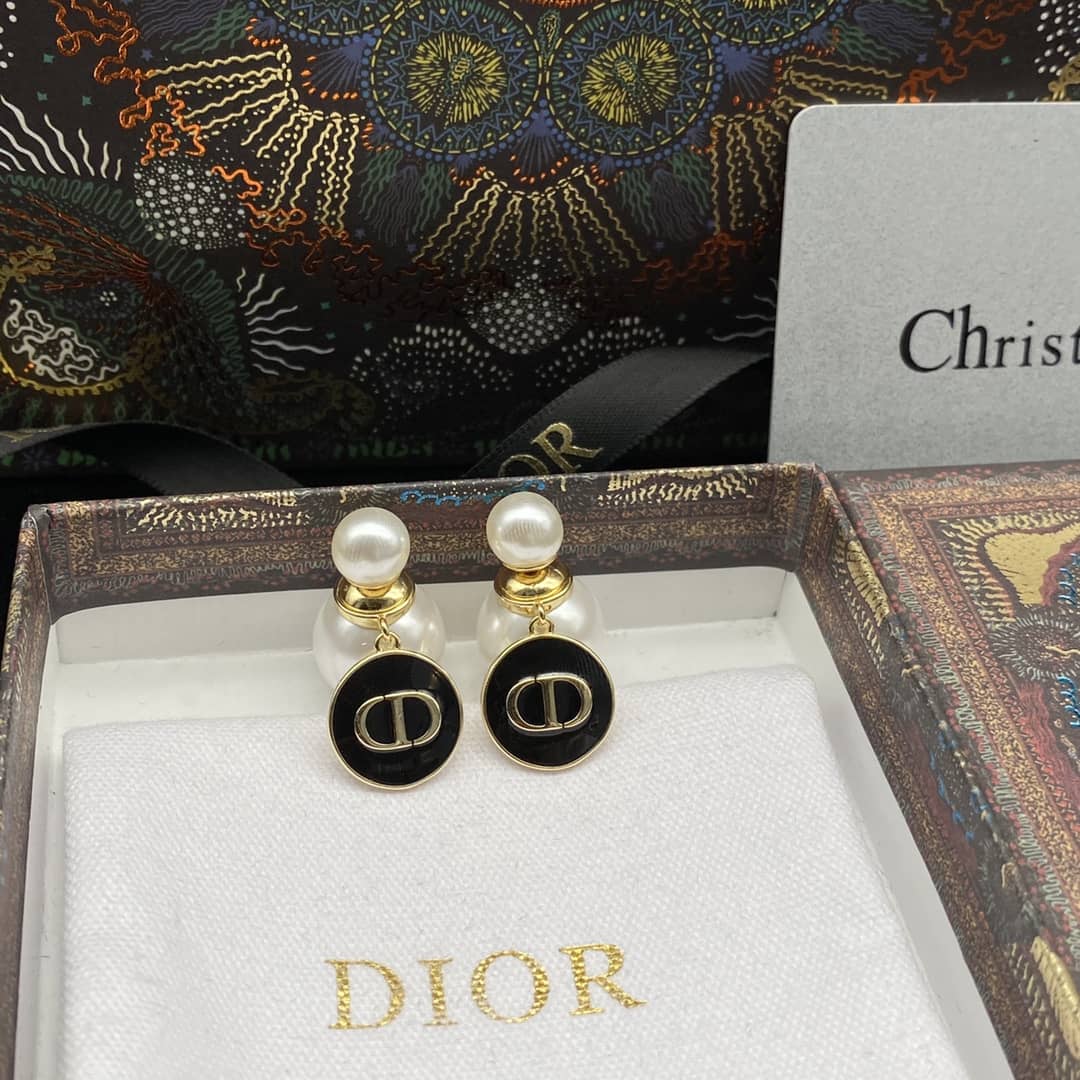 Chr1st1an D10r Earring First Copy