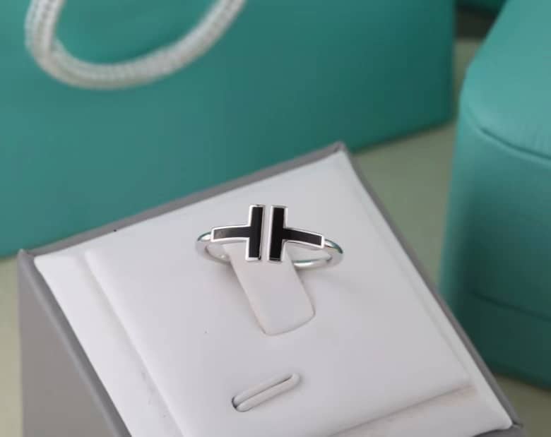 Fake T*f*ny Logo Ring