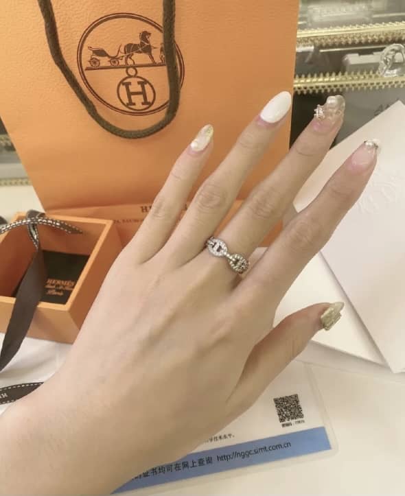 7 Star H**me5 Ring