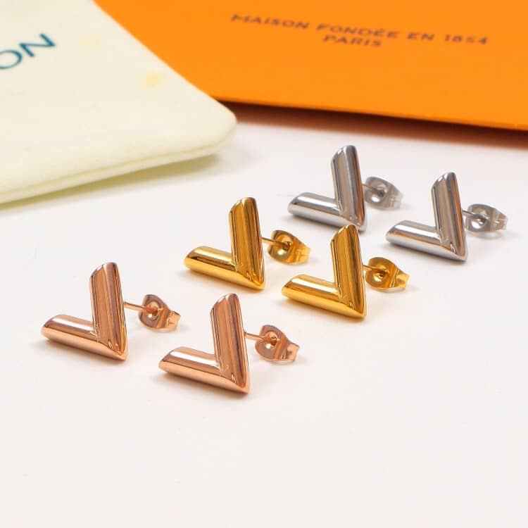 Top Quality L0vis Vvtt0n Earring