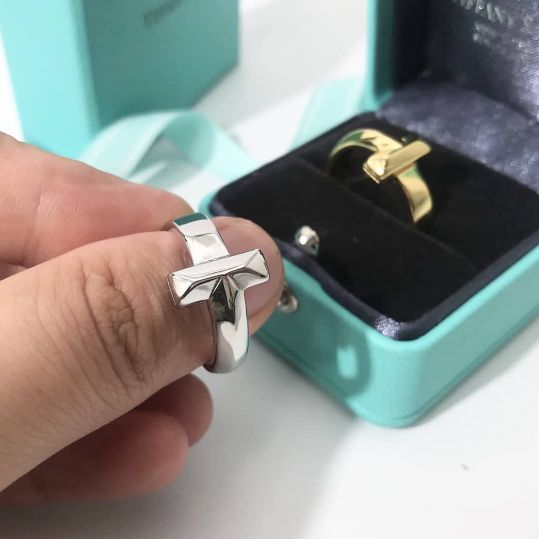 Cheap T*f*ny Ring