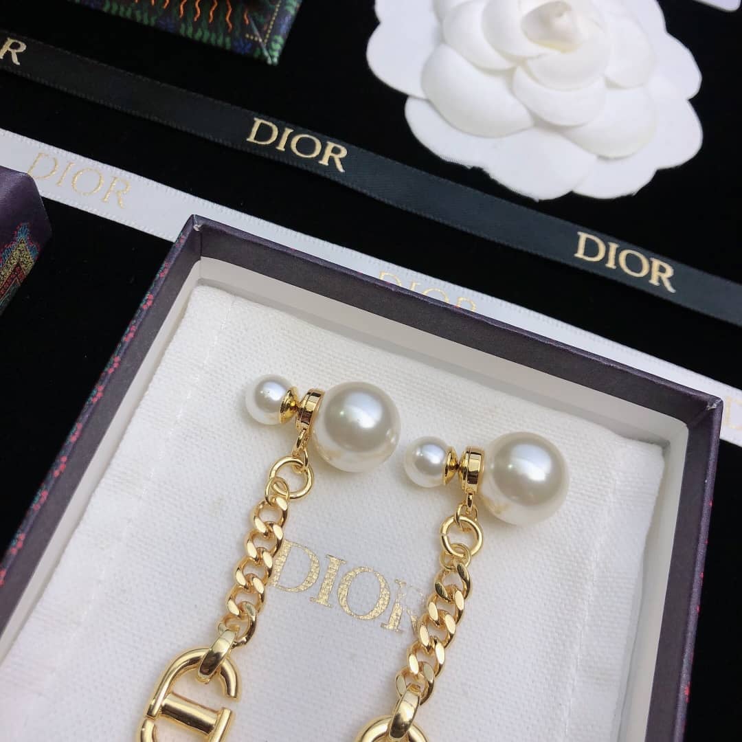 Designer Chr1st1an D10r Classic Earring