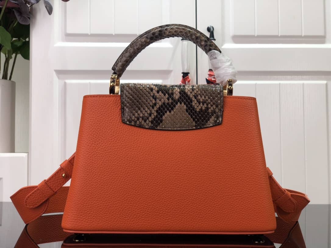 L0vis Vvtt0n Capucines Embroidery Replica Bag Orange M48865
