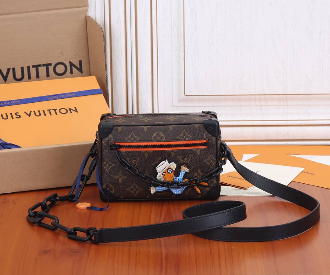 L0vis Vvtt0n Zoom And Friends Adventure Mini Soft Trunk Monogram Replica M80159