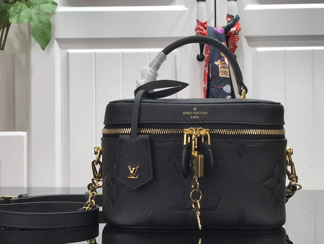 L0vis Vvtt0n Replica Bags PM Monogram Empreinte Leather Crossbody Bag Replica M45598
