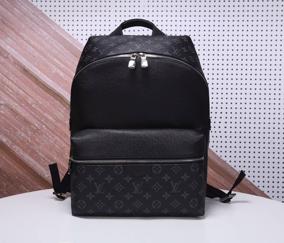 L0vis Vvtt0n Discovery PM Leather Canvas Black M30230 Replica Backpack