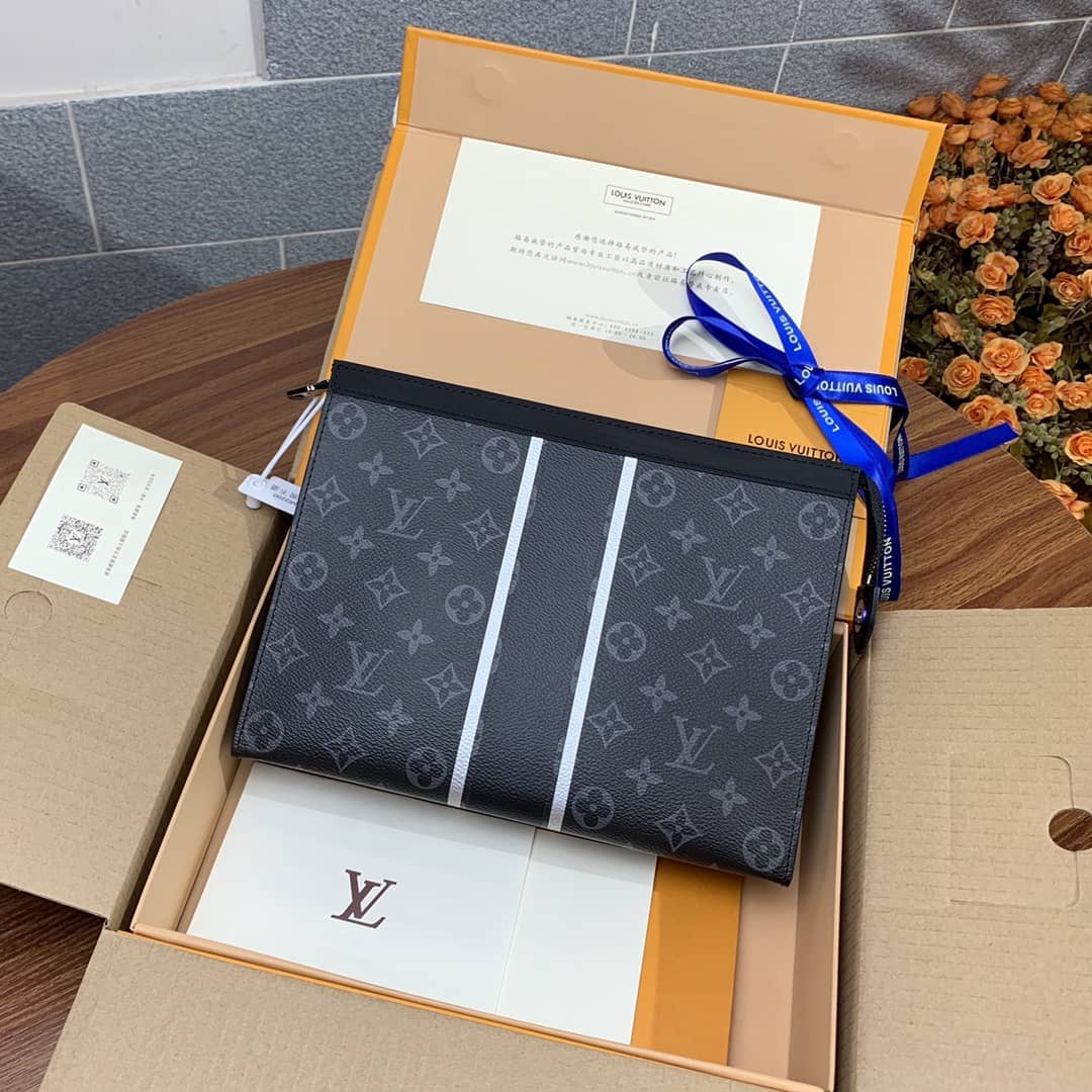 L0vis Vvtt0n Pochette Voyage Bag M64440 Replica