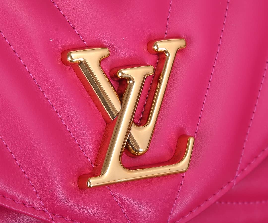 L0vis Vvtt0n New Wave Chain Agathe Replica Bag M58553