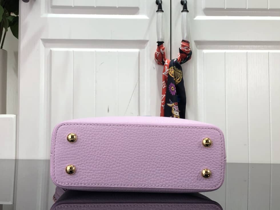 L0vis Vvtt0n Capucines Mini M57945 Replica Shoulder Bag