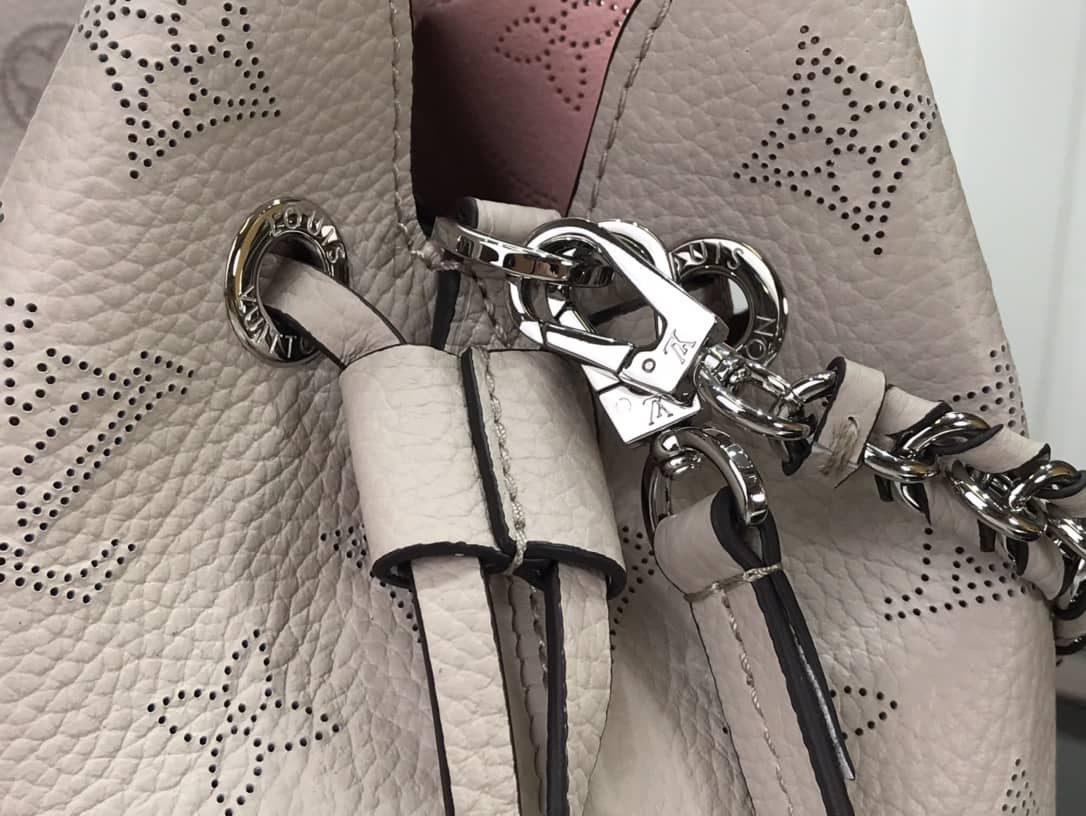 L0vis Vvtt0n Bella Mahina Magnolia Leather Replica Bag M57068 Beige