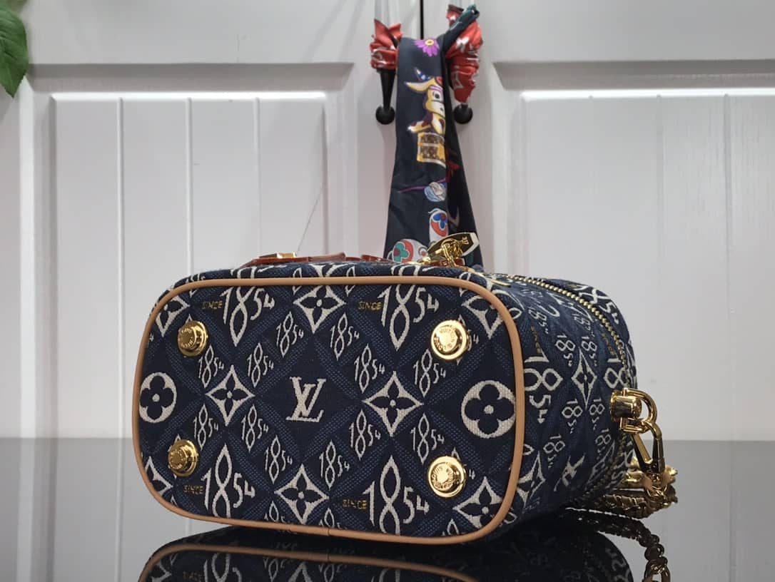 L0vis Vvtt0n Since 1854 Vanity PM Monogram Bag Replica M57403