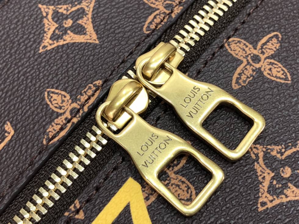 L0vis Vvtt0n Vertical Box Trunk Monogram Brown M59664 Replica Shoulder Bag