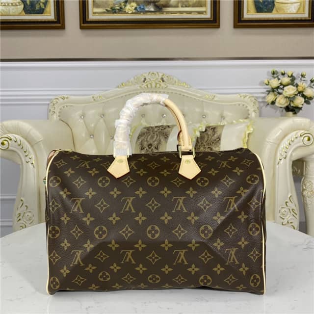 L0vis Vvtt0n Speedy 35 Monogram Canvas M41107 Replica Bag