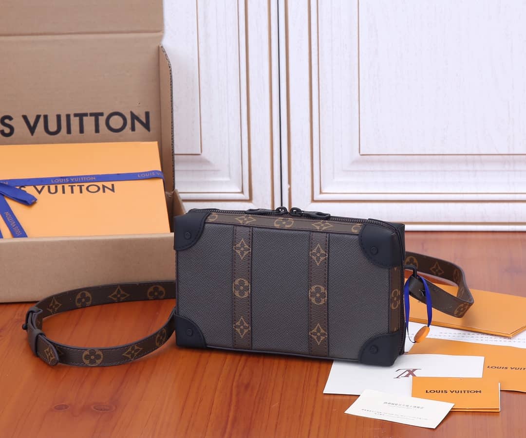 L0vis Vvtt0n Soft Trunk Replica Wallet Brown M30697