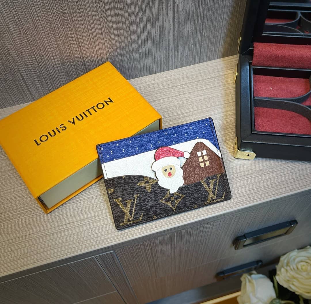 L0vis Vvtt0n Wallet Replica Monogram Canvas Card Holder Christmas Collection