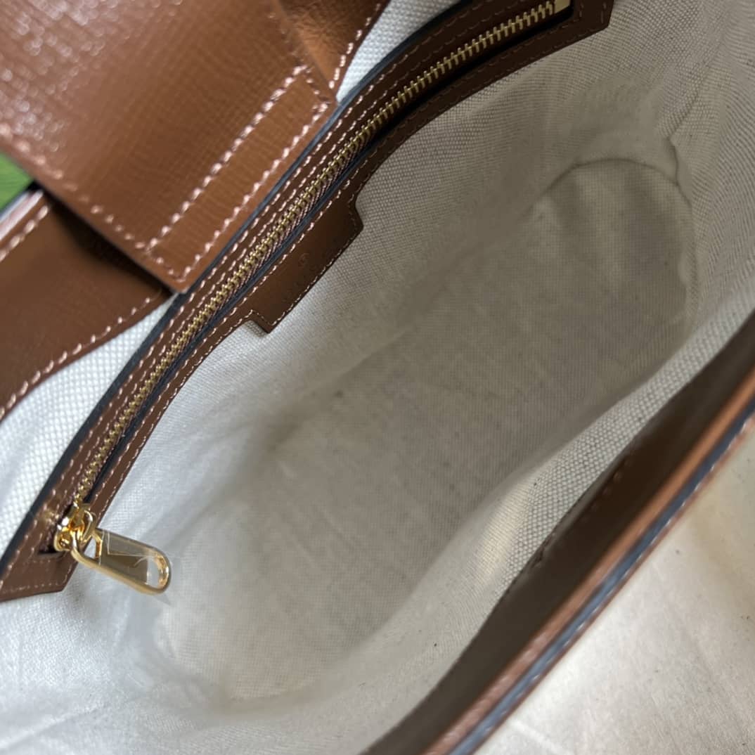 Gvc*1 Large With Interlocking G Brown 696011 Replica Shoulder Bag
