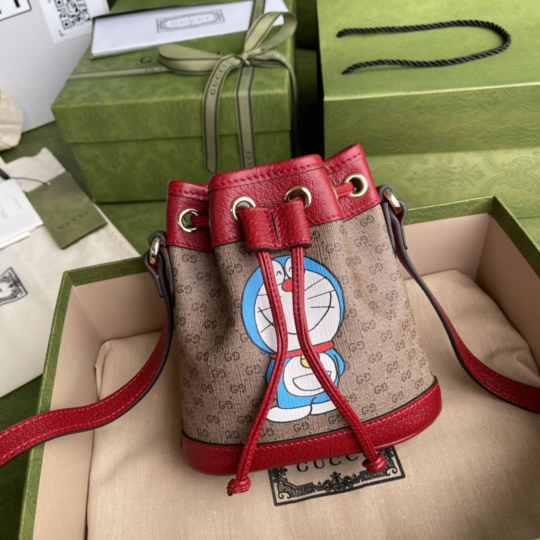 Gvc*1 Doraemon X Gvc*1 Mini Bucket Bag Replica 647801