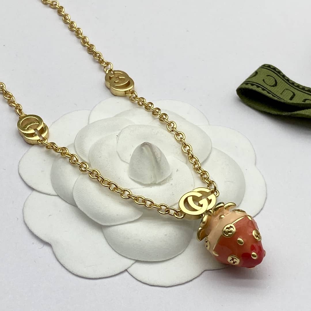 Wholesale Gvc*1 Logo Necklace
