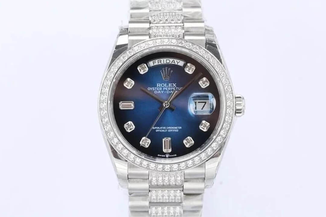 Replica R01ex Day Date M128349RBR-0016 1:1 Best Edition EW Factory Blue Dial