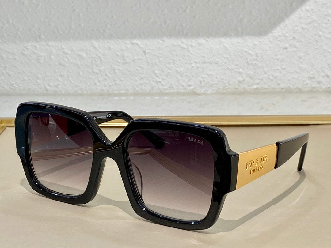Pra*a sunglasses
