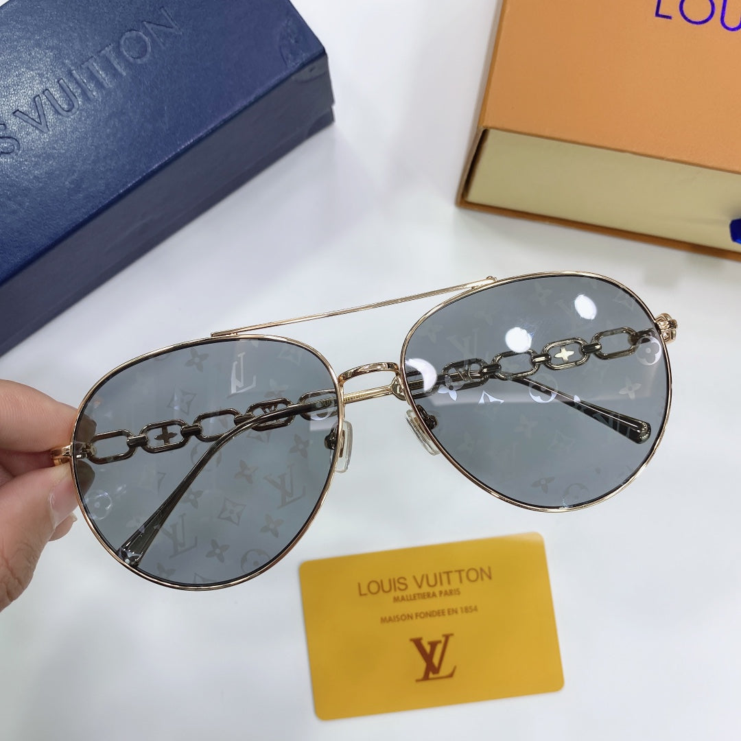 L0vis Vvtt0n Sunglasses