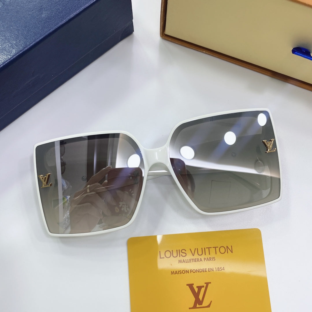 L0vis Vvtt0n Sunglasses