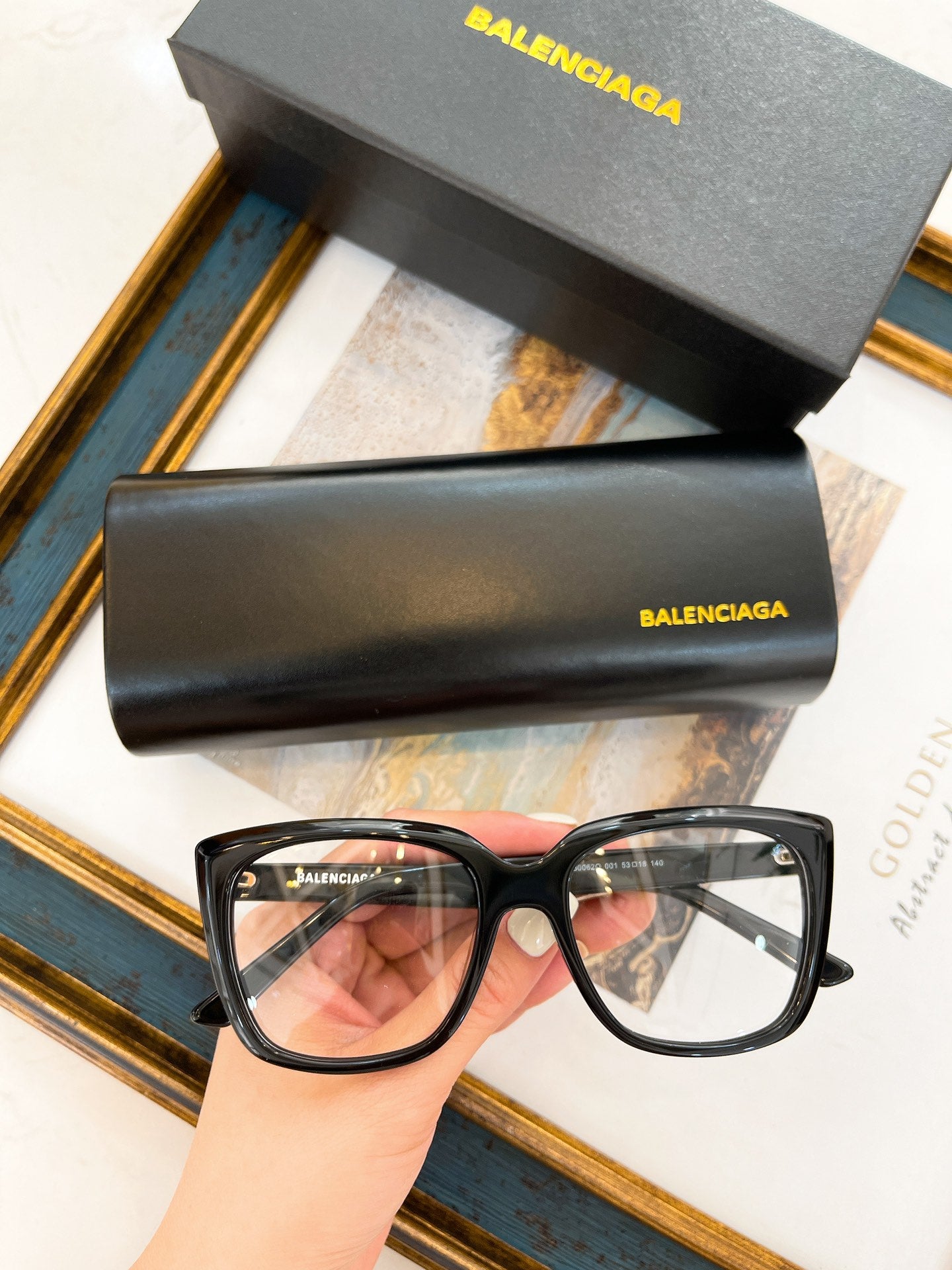 Ba1en*iaga Glasses
