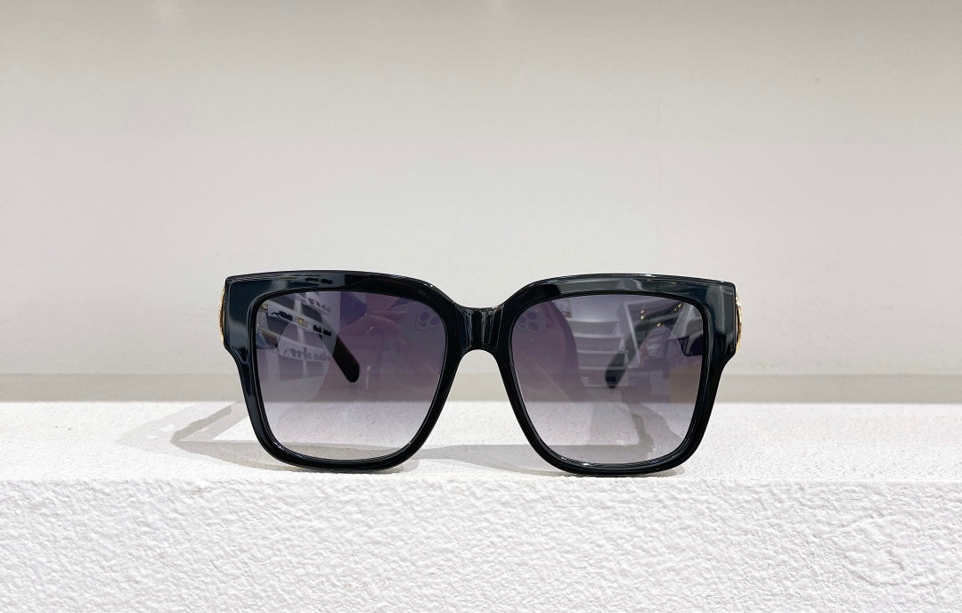 LV Sunglasses Dupe