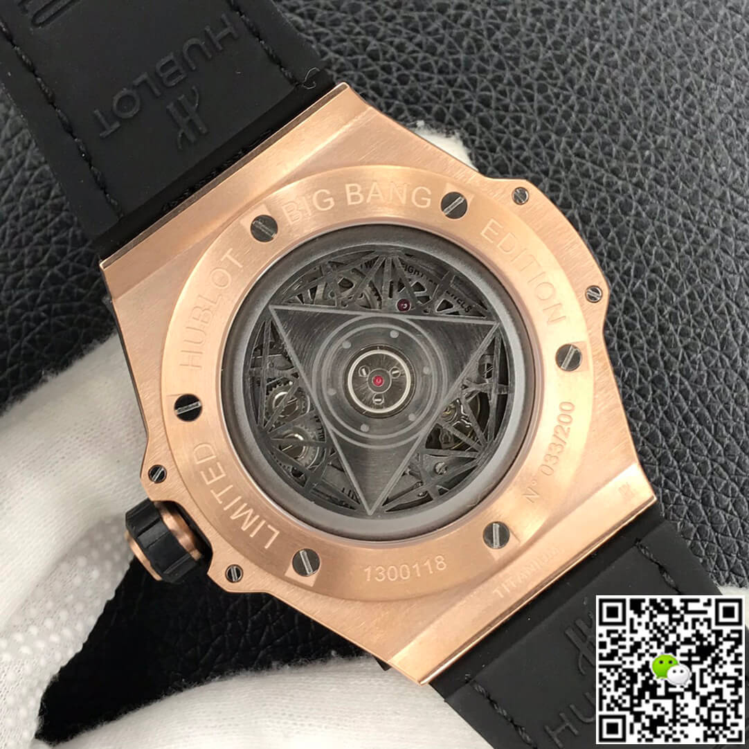 Replica Hublot Big Bang 1:1 Best Edition WWF Factory Gold Full D1am0nd Case