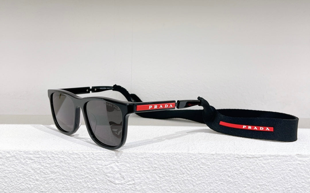 Pra*a Sunglasses