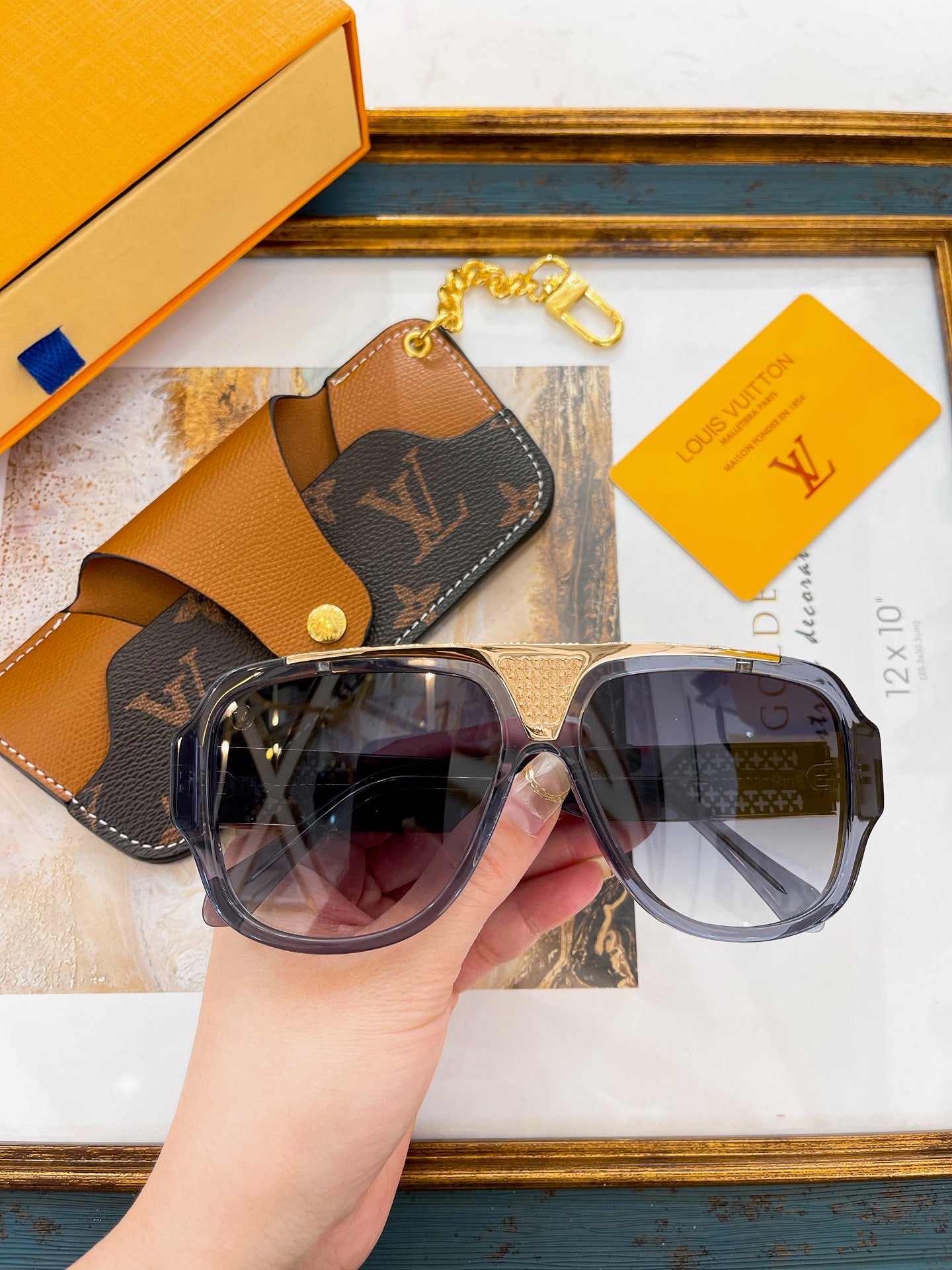 L0vis Vvtt0n Sunglasses