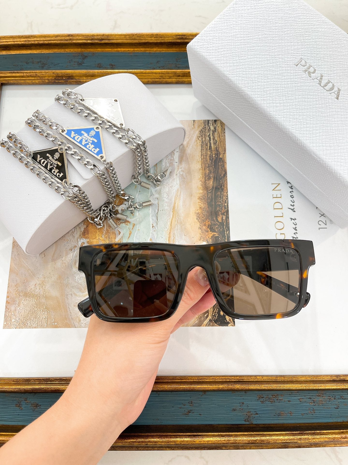 Pra*a Sunglasses