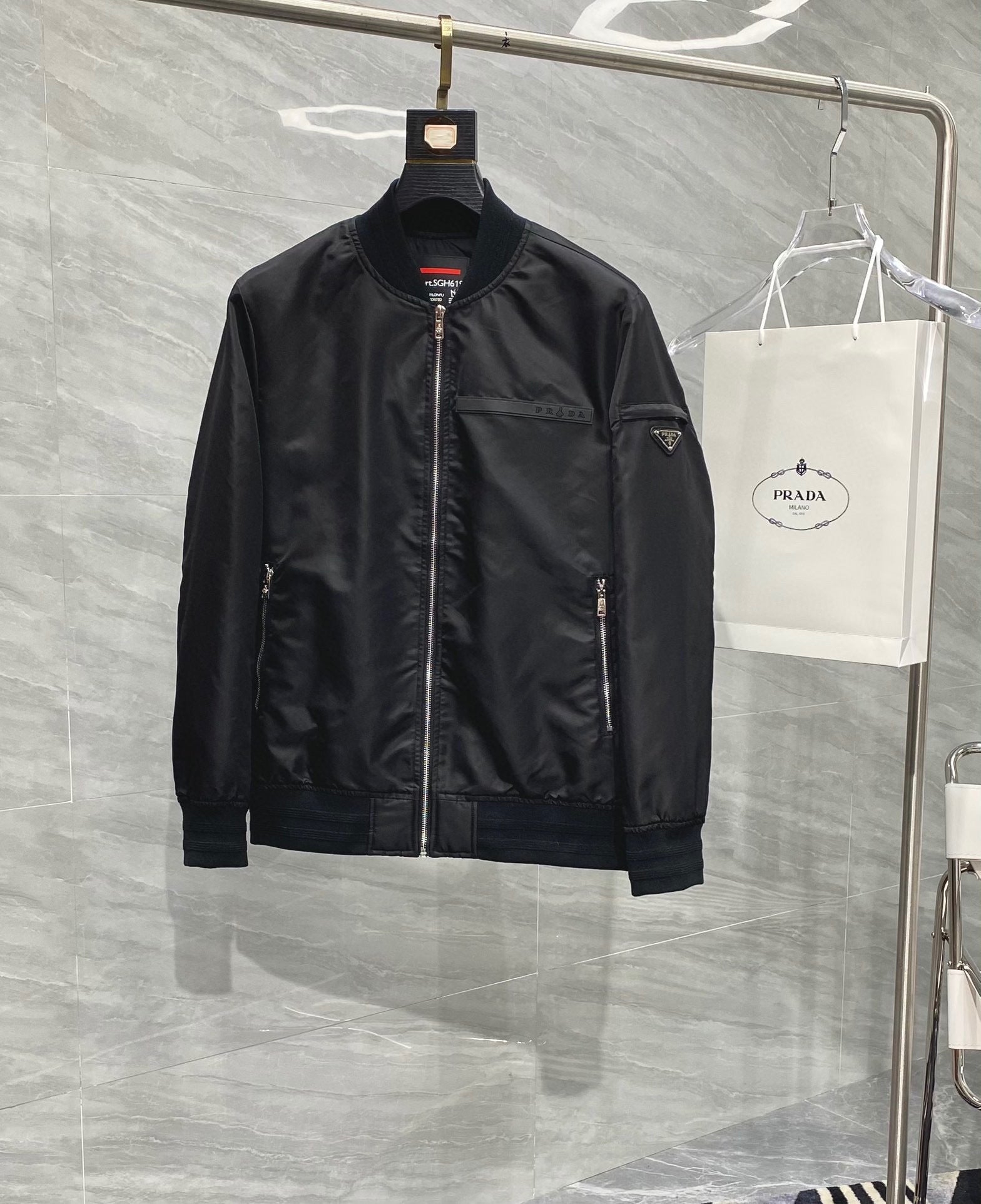 Pra*a Jacket