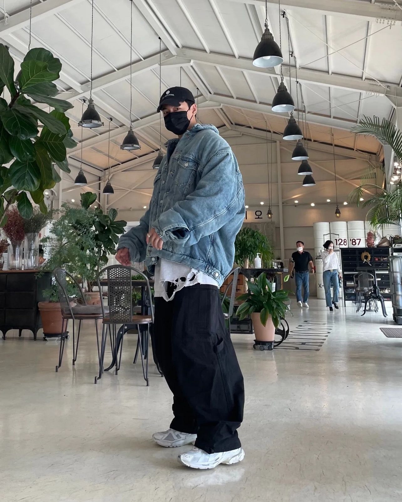Ba1en*iaga Jacket