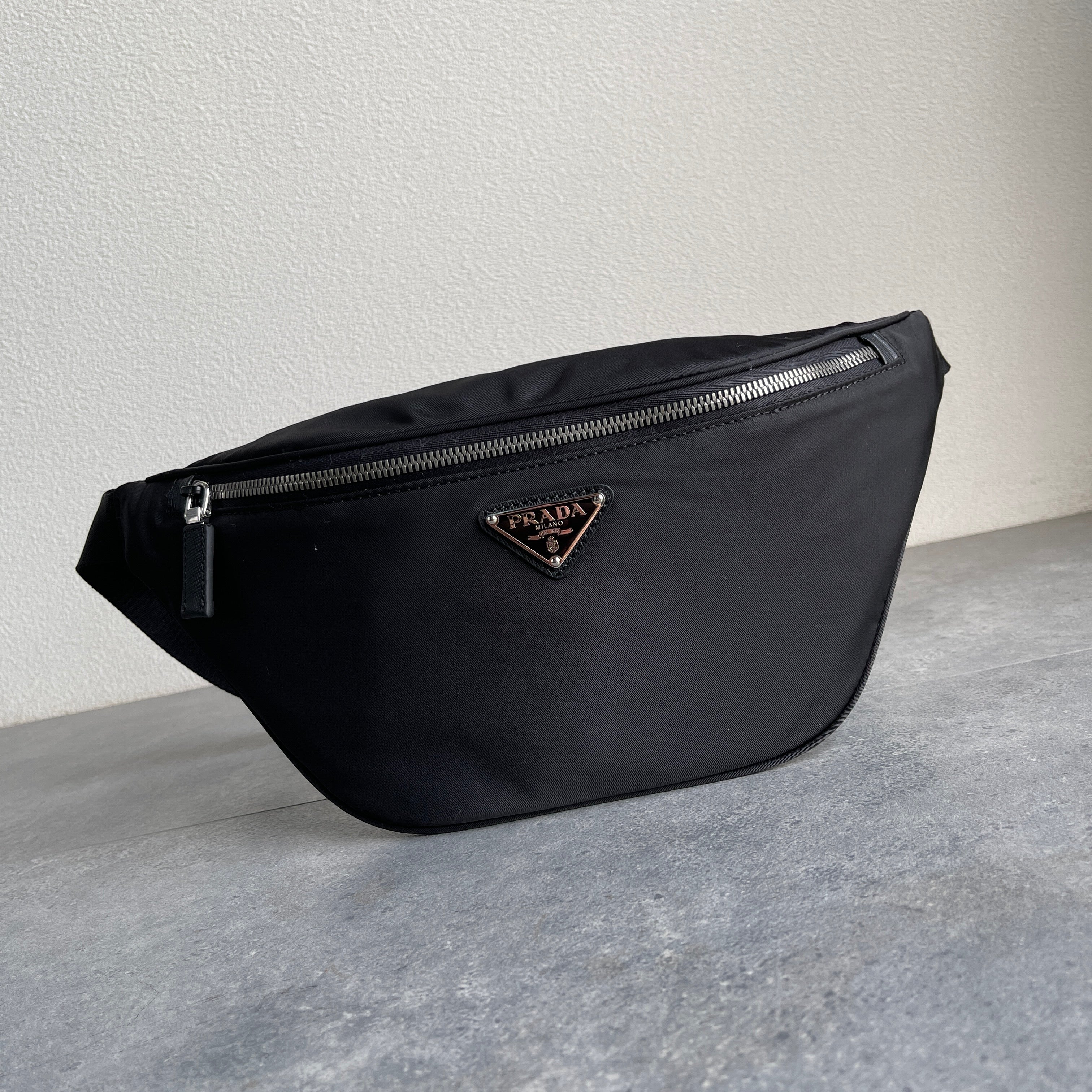 Pra*a Bag Dupe