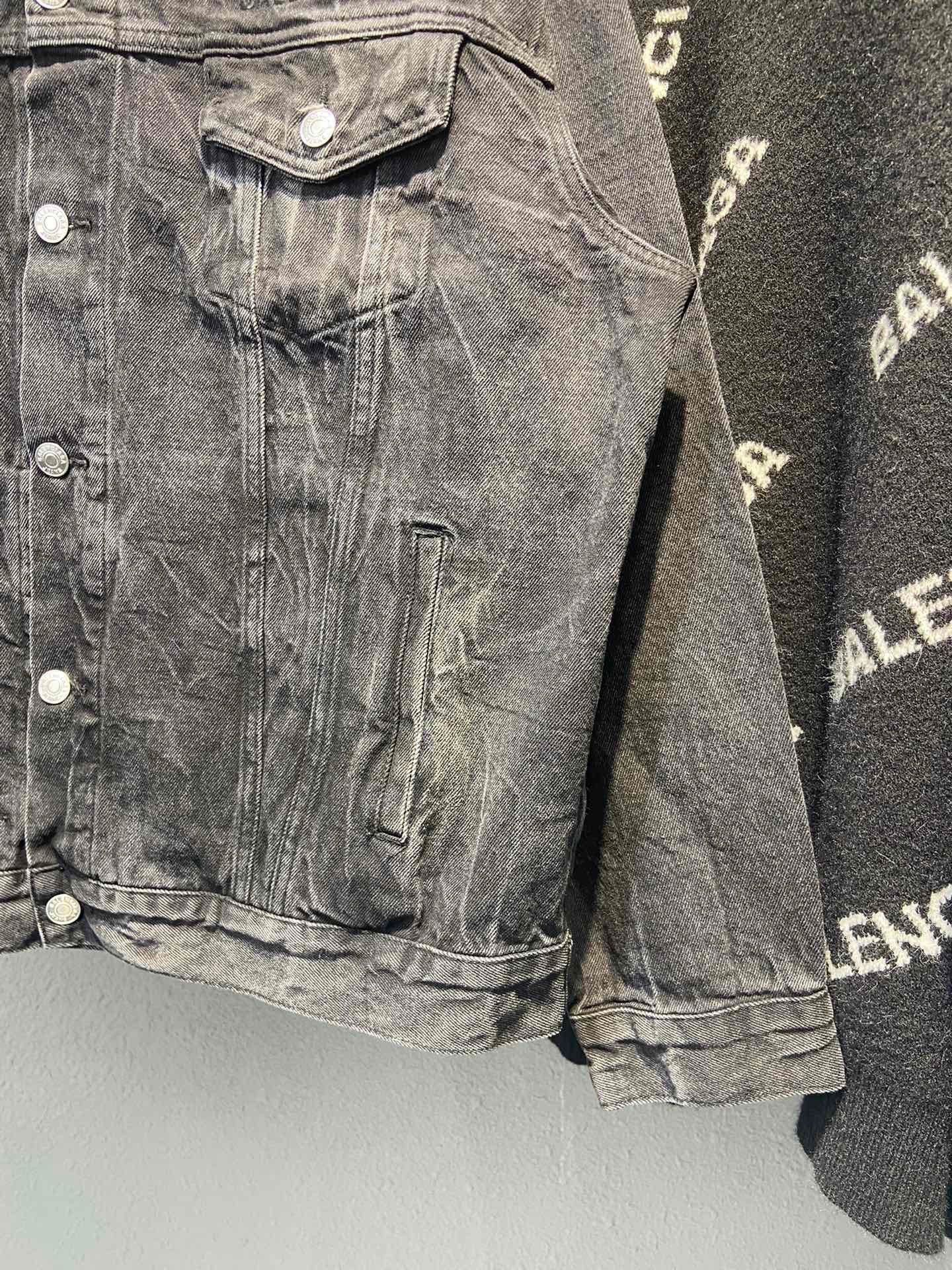 Ba1en*iaga Jacket