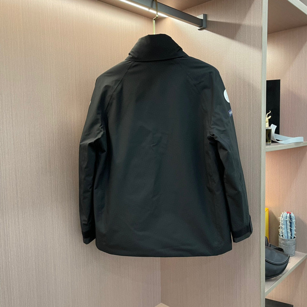 Pra*a Jacket
