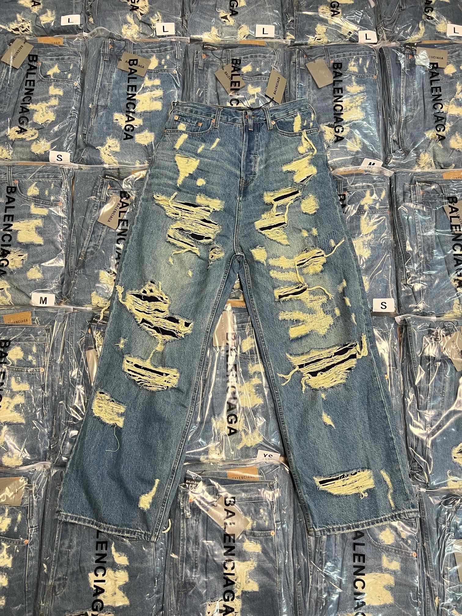 Ba1en*iaga Jeans