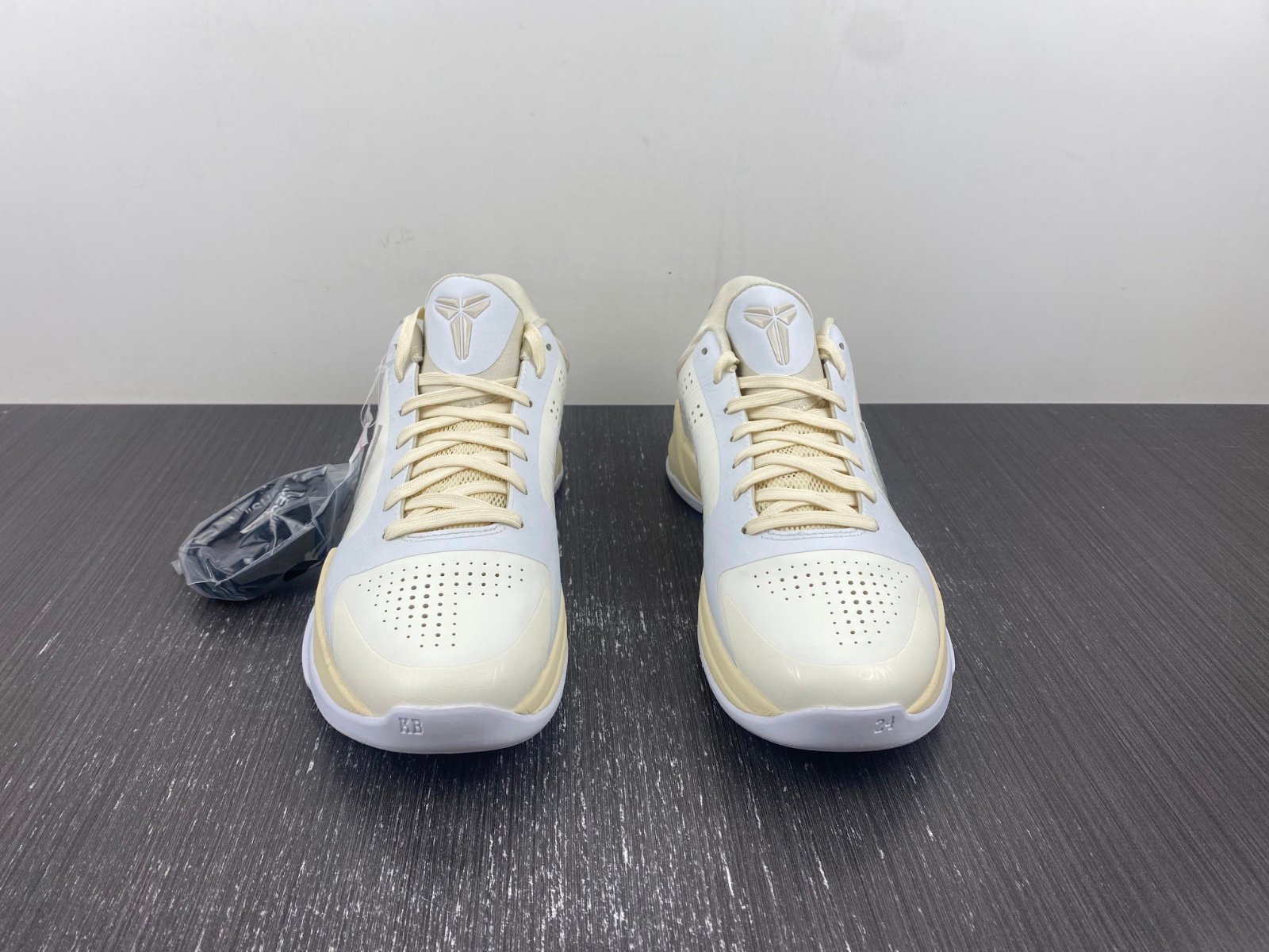 Off-White x Nike Kobe 5 custom