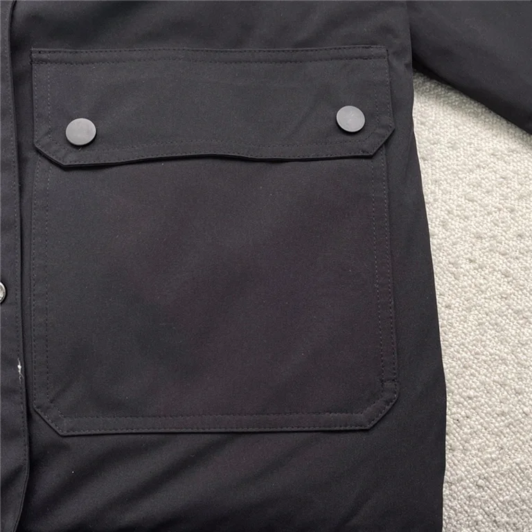 2021fw F**di Dwon Jacket
