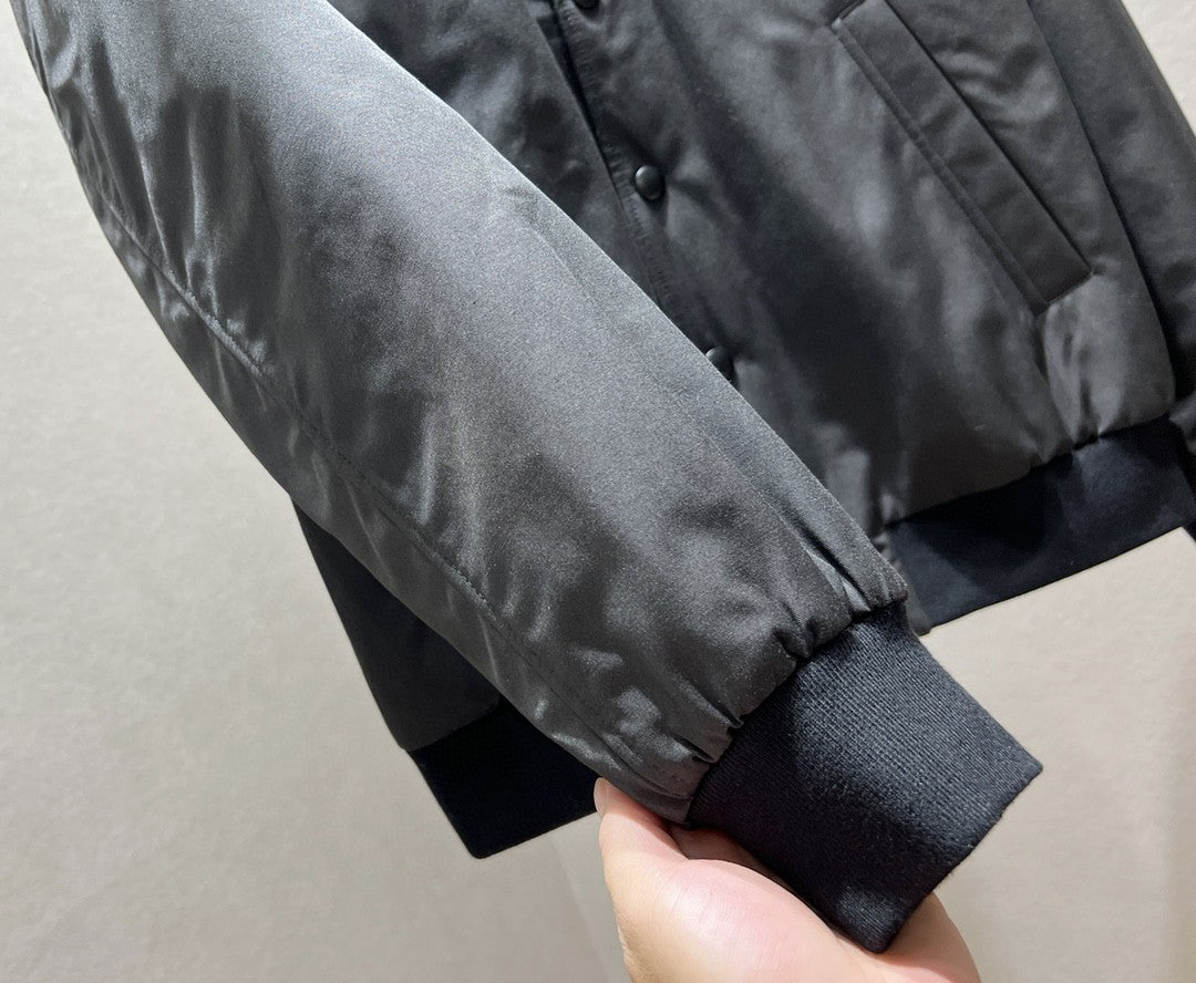 Pra*a Jacket