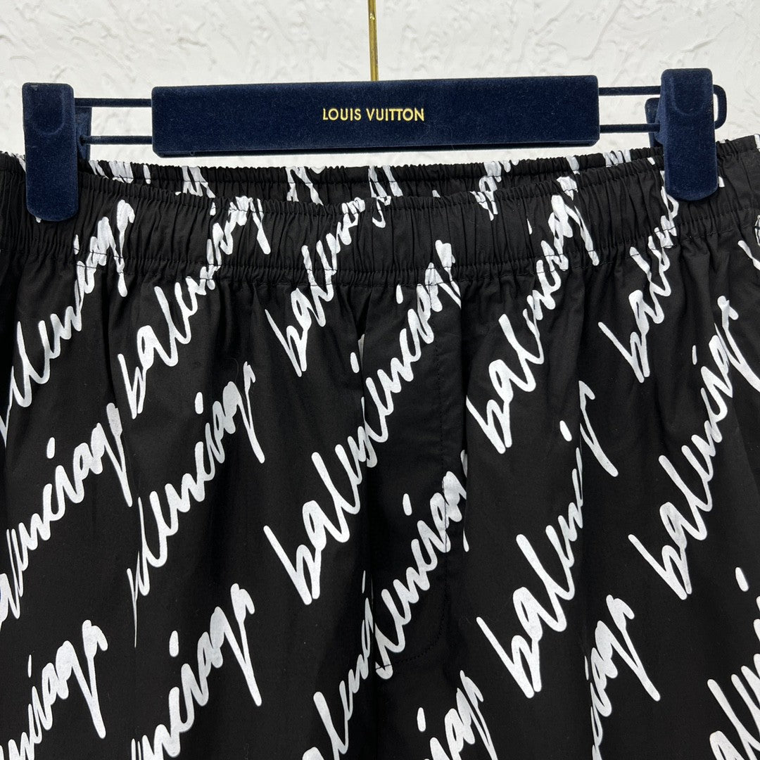 Ba1en*iaga Shorts