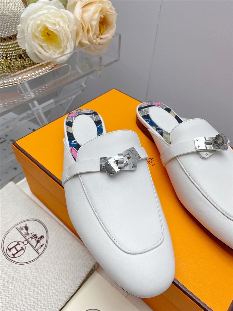 H**me5 kelly gold buckle slippers
